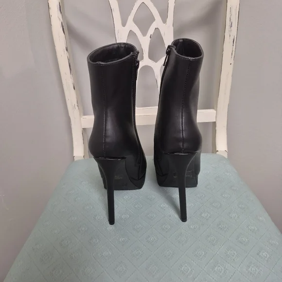 Fashion Nova Sleek Black Heeled Boots - Picture 7 of 14